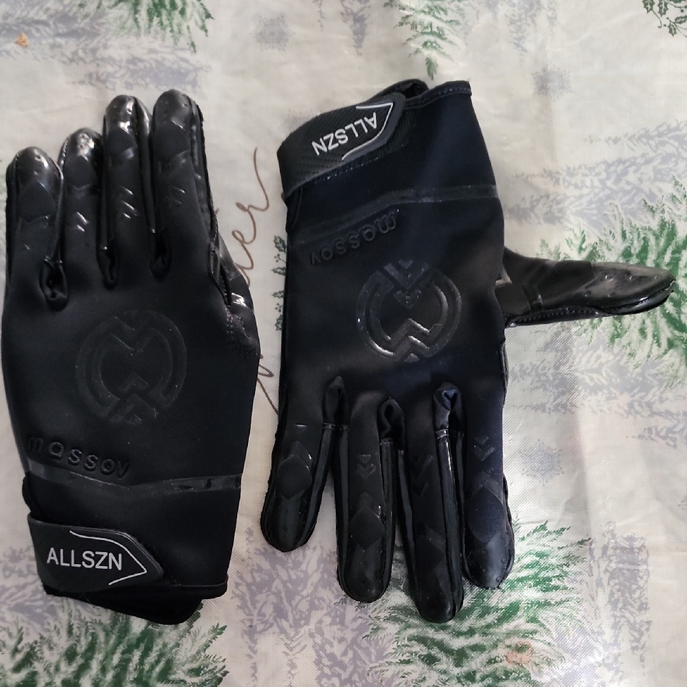 Black Men's Football Gloves